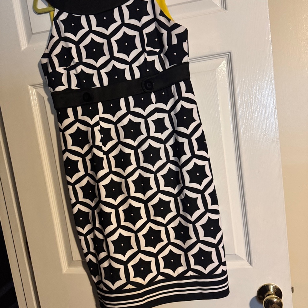 London Times Vibrant Yellow Dress